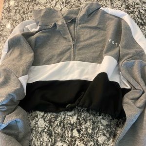 NVGTN pullover
